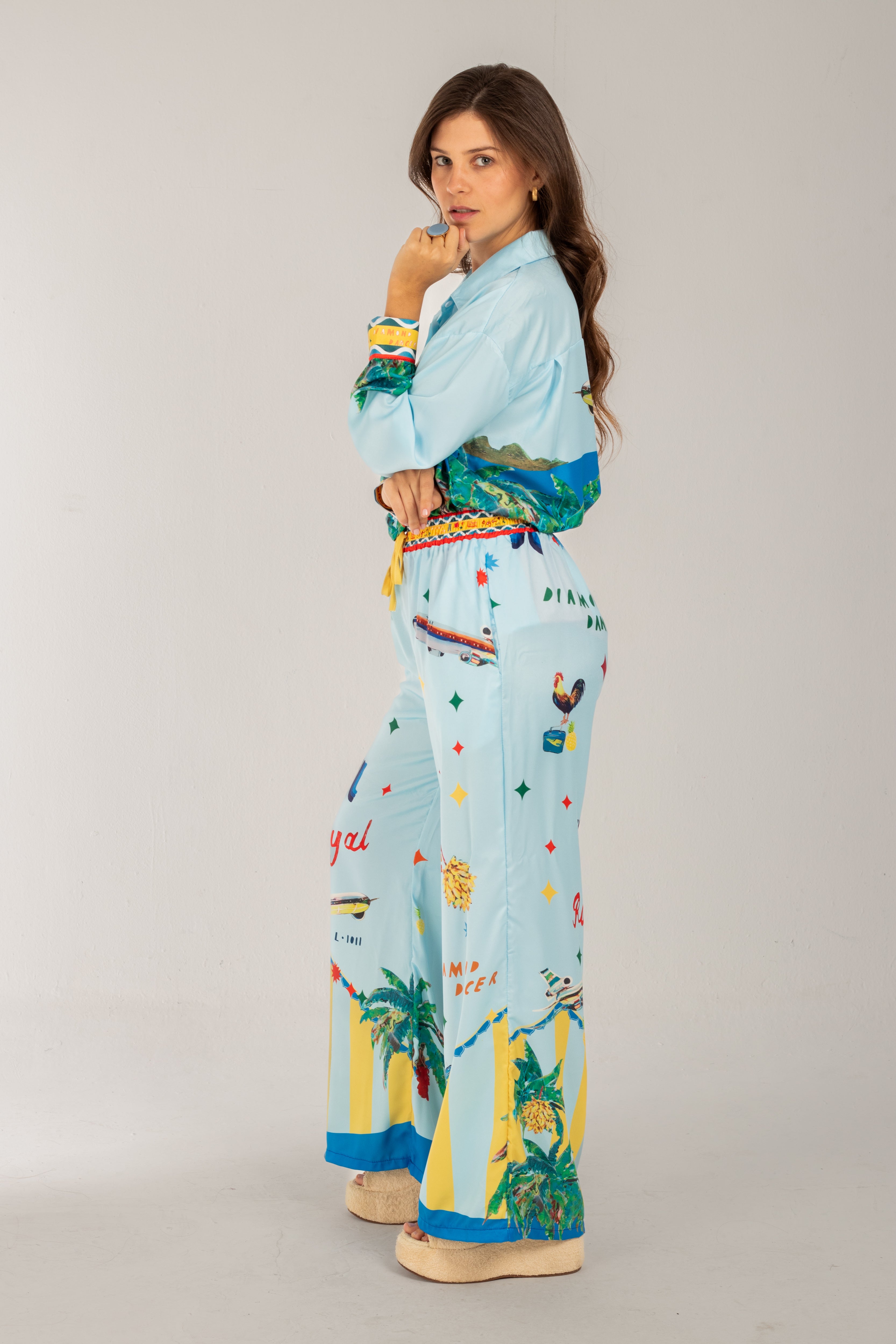 Conjunto Mona